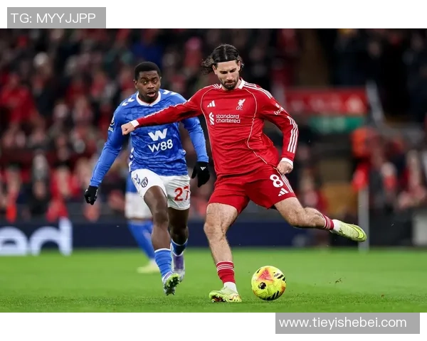 英超焦点战国米与利物浦战平争议判罚引发全场热议