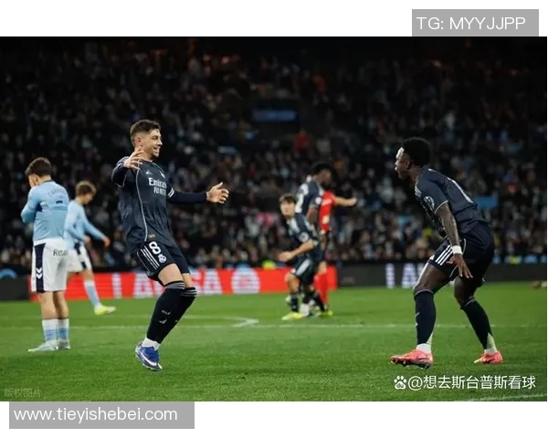 德甲激战:皇马轻取曼联红牌争议引发全场热议与点评